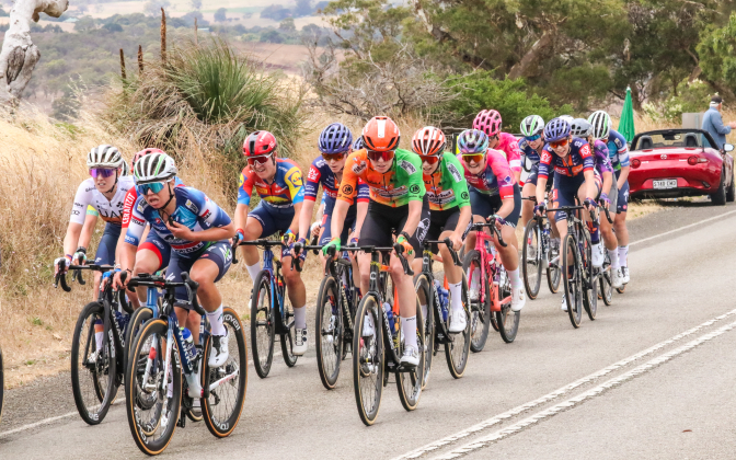 Des débuts prometteurs pour Ella Simpson et Lucie Fityus en Australie